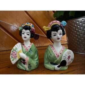 Vintage Geisha Salt and Pepper Shakers Japanese Ceramic